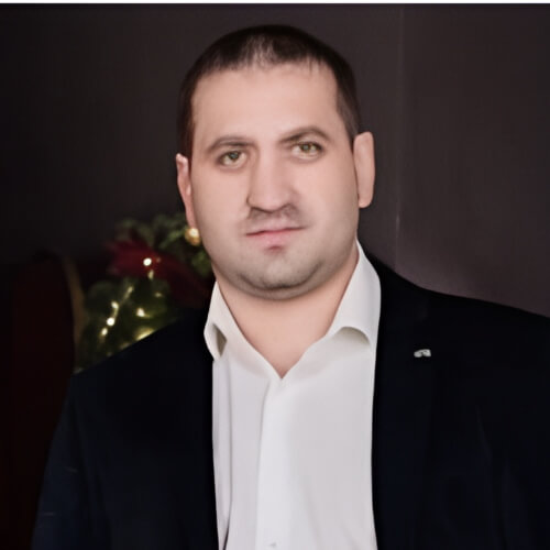 Иван Петров